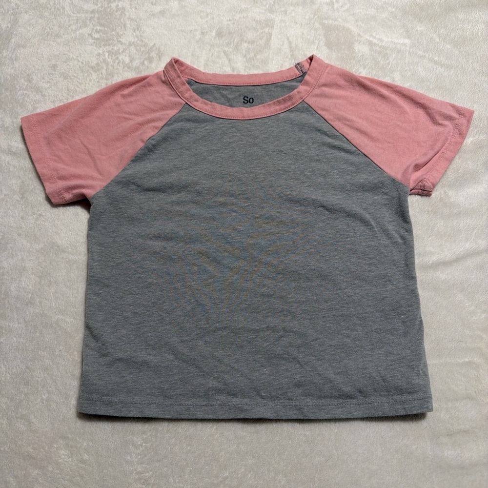 SO Short Sleeve Tee - Gray and Pink